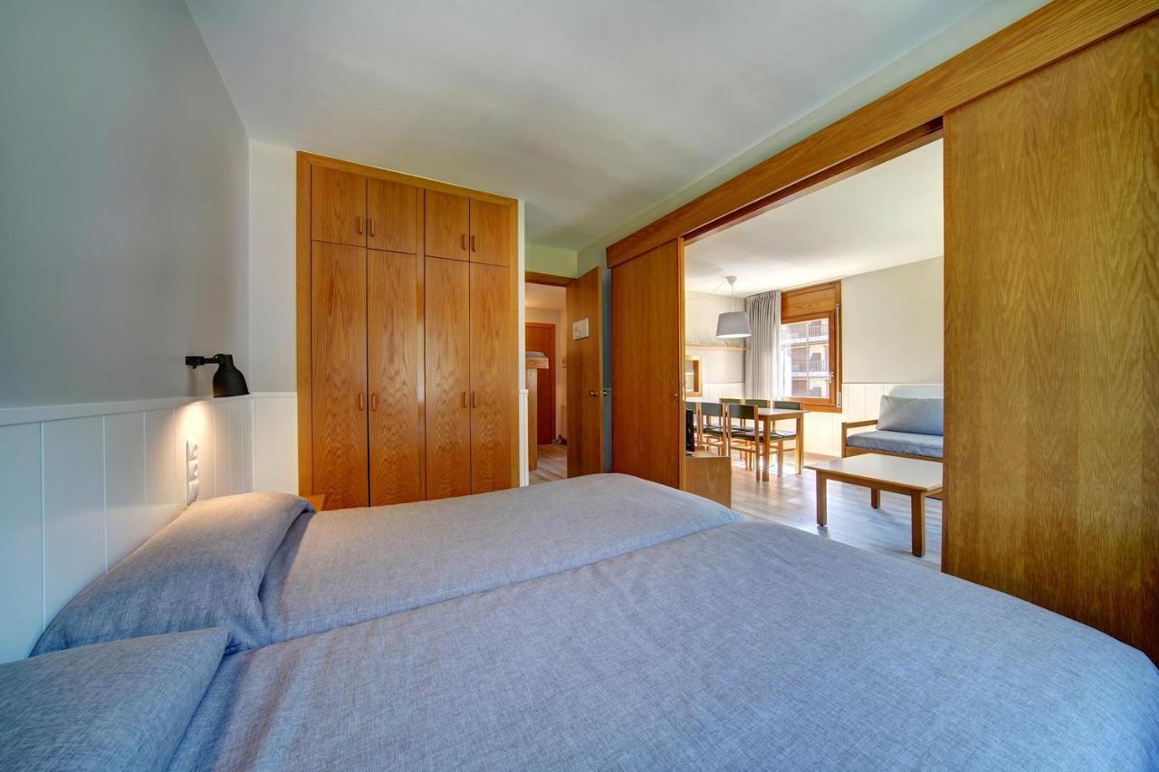 Apartamentos Solneu Baqueira Beret Ngoại thất bức ảnh