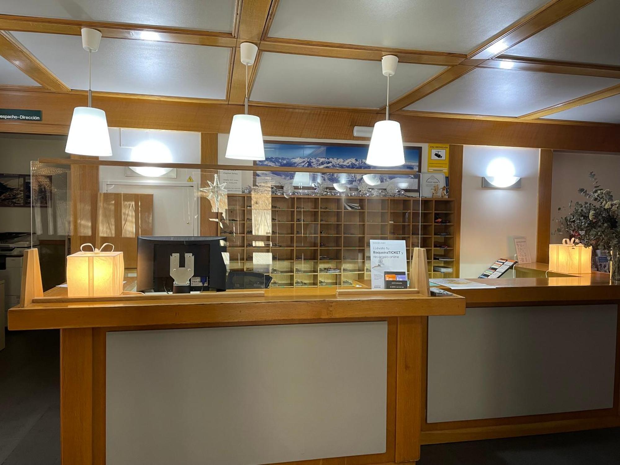 Apartamentos Solneu Baqueira Beret Ngoại thất bức ảnh